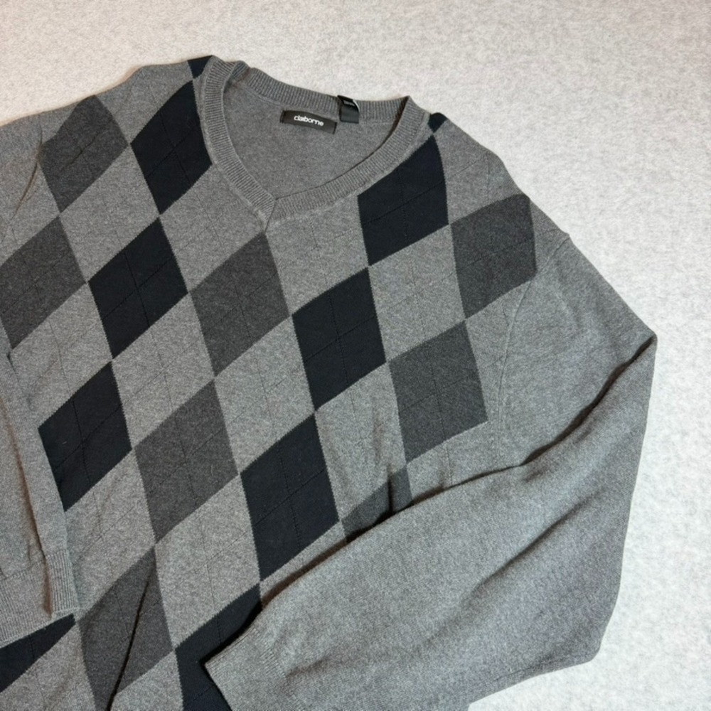 Claiborne Sweater Mens XXL Gray Black Argyle V-Neck Pullover Cotton